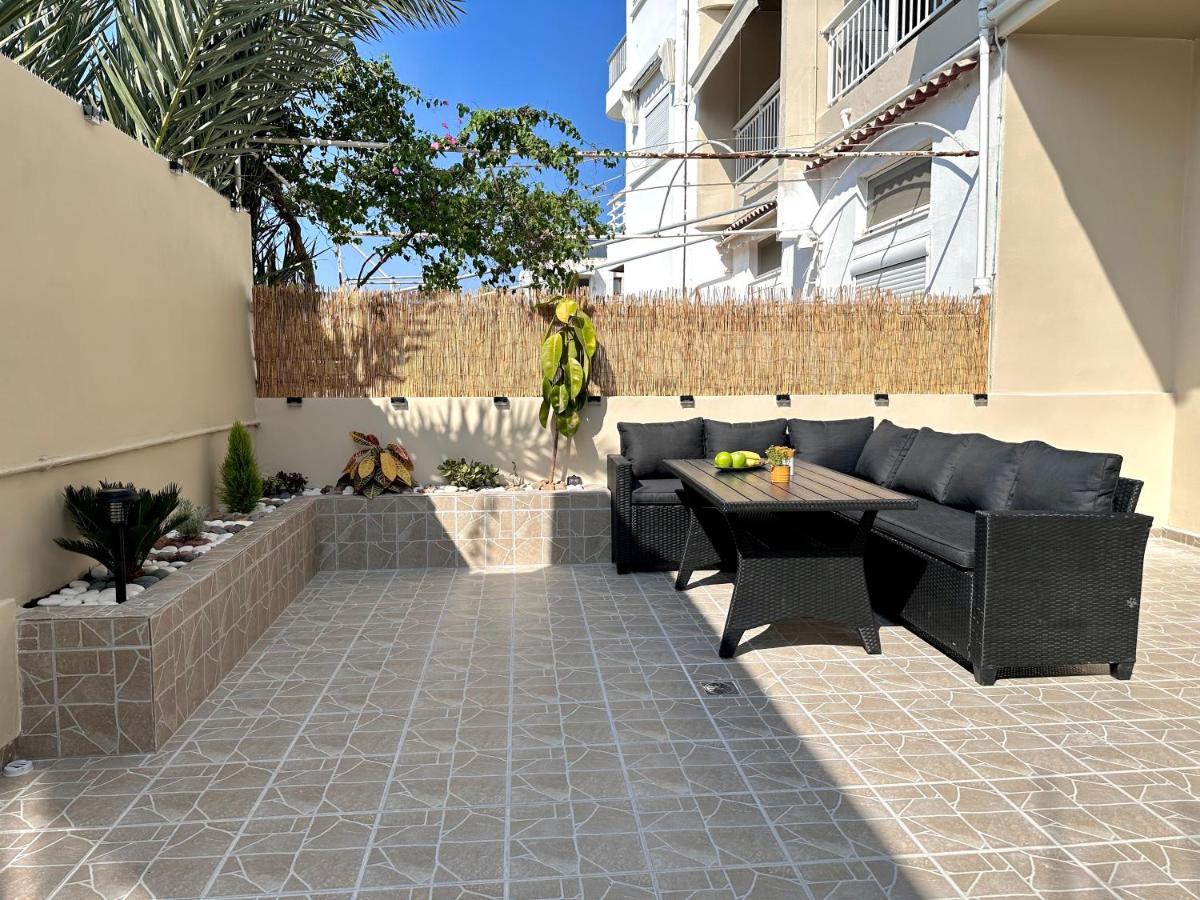 Seaside Deluxe Apartment Ialysos  Ngoại thất bức ảnh