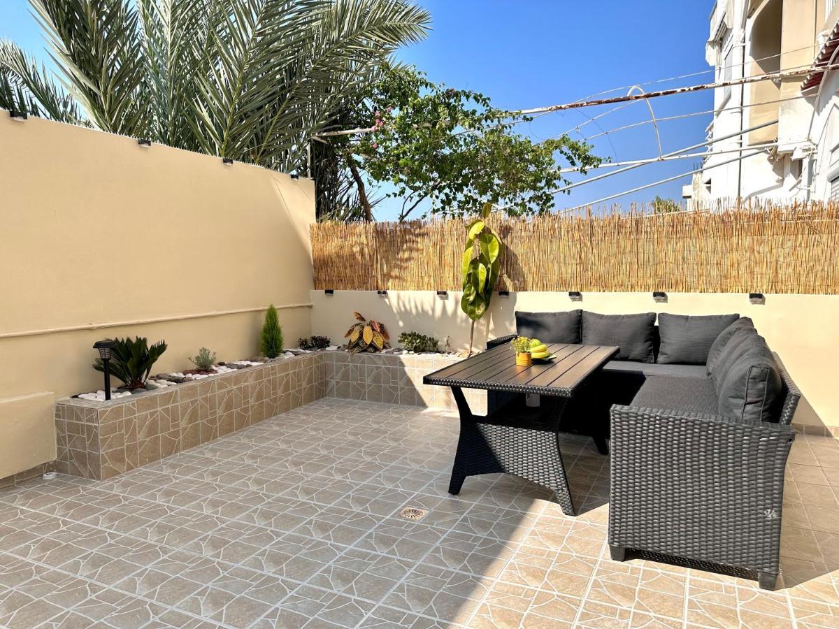 Seaside Deluxe Apartment Ialysos  Ngoại thất bức ảnh